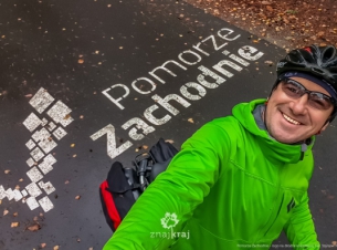 Wizyta studyjna przeprowadzona przez blogera rowerowego Szymona Nitkę prowadzącego blog podróżniczy Znajkraj.pl po zachodniopomorskim odcinku trasy rowerowej EuroVelo 10